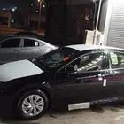 لتقبيل ب مقابل
