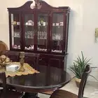 طقم سفرة مع 6 كراسي وبوفيه