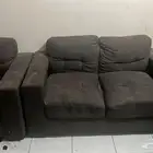 ثلاجة وكنب وكراسي وادوات مطبخ ومكاوية