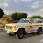 لاندكروزر 1984 مخزن بودي بلده