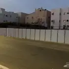 ارض للايجار شارع تجاري بعرض 32 مساحة 500