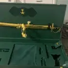 عندي صندوق للبيع