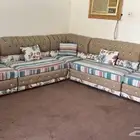 كنب حرف U