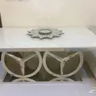 طاولة 8 اشخاص بدون كراسي شبه جديدة