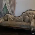 3 كنبات 4كراسي وقاعده صغيره وطاولتين يكفي 12 شخص بيع مستعجل