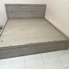 سرير نفرين للبيع