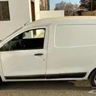 رينو فان دوكر. بضاعه 2018