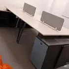 مكتب مفرد ومكتب مشترك ودولاب للبيع شبه جديد