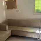 لبيع اثاث مستعمل غرفه نوم يبي لها صيانه ومكيف وفرن وكنب