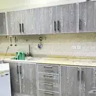 دولاب مطبخ مستخدم نظيف