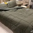 سرير من ايكيا