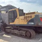 بوكلين فولفو 2012 للبيع