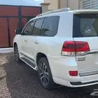 لاندكروزر 2019 GXR تورينق
