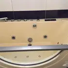جاكوزي وثلاجه للبيع