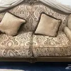 كنب فاخر نظيف جدا  للبيع