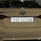 لوحة ع ي س