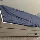 سرير دورين مع درجين