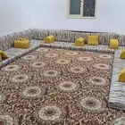 للبيع مجلس أرضي مع سجادة بحالة ممتازة