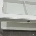 طاولة للبيع