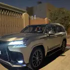 جيب لكزس 2022