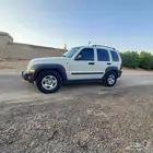 جيب شيروكي للبيع او البدل
