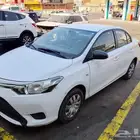 للبيع تويوتا يارس 2015 جير اتماتك ممشى 168 الف نضيفه ممتازه