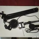 مايك و حامل مايك و اضائه للبيع