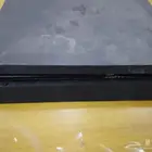 سوني 4 نظيف مع يد وشريطين للبيع