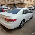 هوندا اكورد 2004