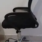 كرسي مكتب جديد ومريح