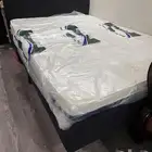 سرير ايكيا 140 ب 200 شبه جديد