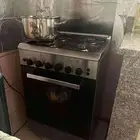 للبيع فرن وغسالة