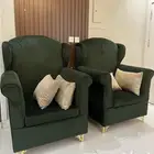 كرسيين نظيفة