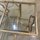 طاوله ضيافه مع 4 خدمه ومدخل للبيع