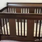 سرير اطفال من سنتر بوينت. بالخبر   الشرقيه