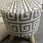 كرسي شبه جديد