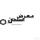 مصمم شعارات معارض او صاحب معرض يبي يغير شكل شعار معرضه