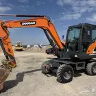 بوكلين بوكلينات حفارات معدات ثقيله