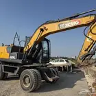 بوكلين بوكلينات حفارات معدات ثقيلة