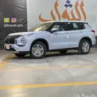 ميتسوبيشي اوتلاندر استاندر دبل 7 ركاب 2025 كاش-تقسيط الثواب