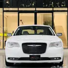 كرايزلر 2018 هيمي C300 V8 (بحالة ممتازة )