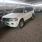 متشوبيشي ناثيفا 6سلندر