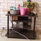 طاولة تلفزيون نظيفه للبيع خاليه الخدوش والكسور