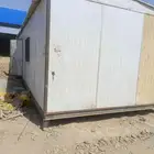 كرفان يتكون من غرفتين وحمام يحتاج له شويت تضبيطات