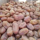 يوجد لدينا تمور فاخره للبيع اخلاص