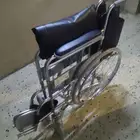 للبيع كرسي متحرك لذوي الاحتياجات جديد السعر 200