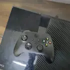 اكس بوكس ون مع يد للبيع