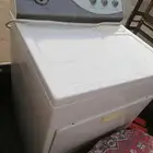 مجفف ملابس أمريكي ادميرال مستخدم نظيف جدا كهرباء 220