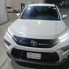 تويوتا اوربان 2025 4سلندر