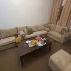 كنب نظيف خالي من العيوب